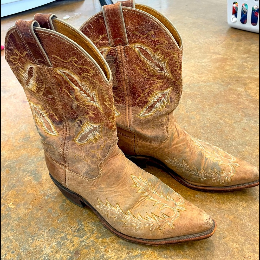 Justin boots